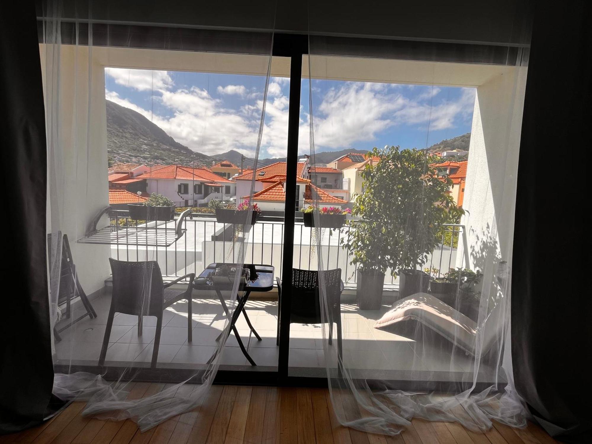 Apartment Machico Near The Beach Экстерьер фото